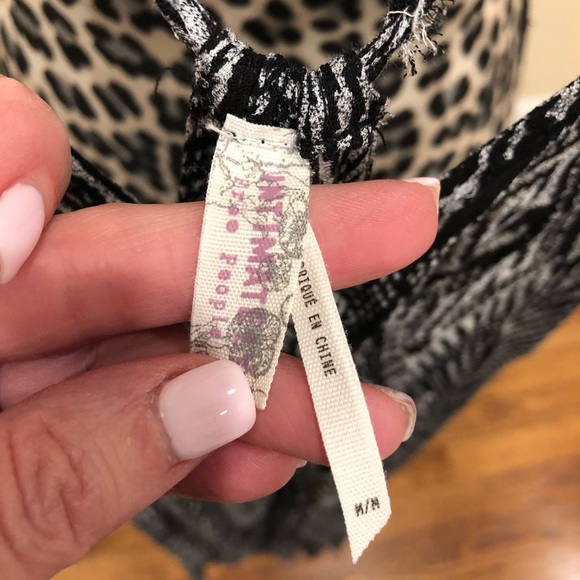 Intimately Free People cover up - Picture 2 of 4